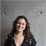 My name is Helena, a bilingual Spanish/English speaker who gives private lessons to all levels, tailored to your needs